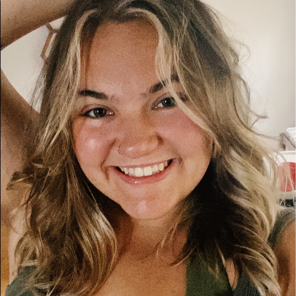 Meet your Posher, Emma